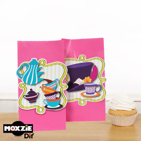 Alice in Wonderland | Mad Hatter Tea Favor Bag DIY Kit, 12 bags, 2 activity sheets, 2 activity sheets, 12 bags